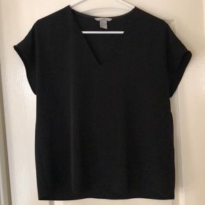 H & M black v neck blouse
